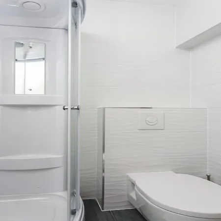 Dubrovnik - Three Bedroom - Penthouse With Hot Tub * 챠브타트