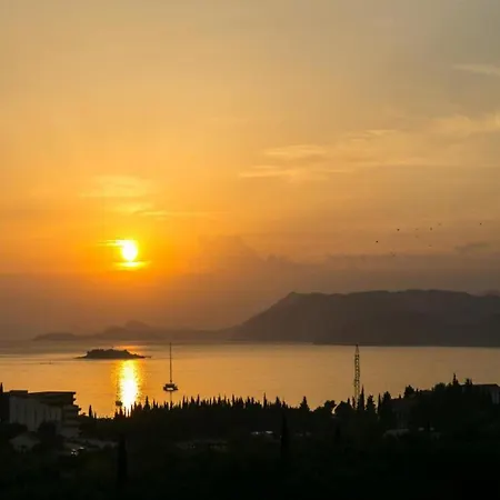 아파트 Dubrovnik - Three Bedroom - Penthouse With Hot Tub *